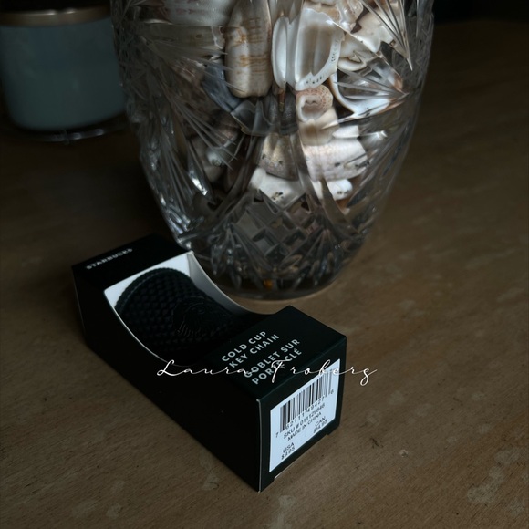 Starbucks Dark Green Studded Keychain - Picture 3 of 3